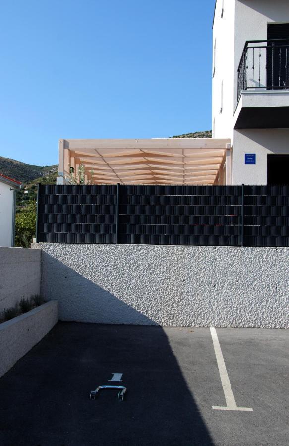 Apartment Kate Trogir Bagian luar foto