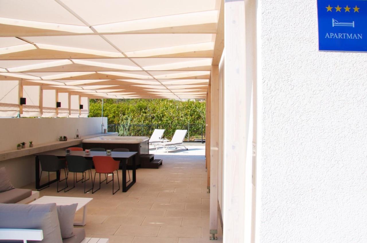 Apartment Kate Trogir Bagian luar foto